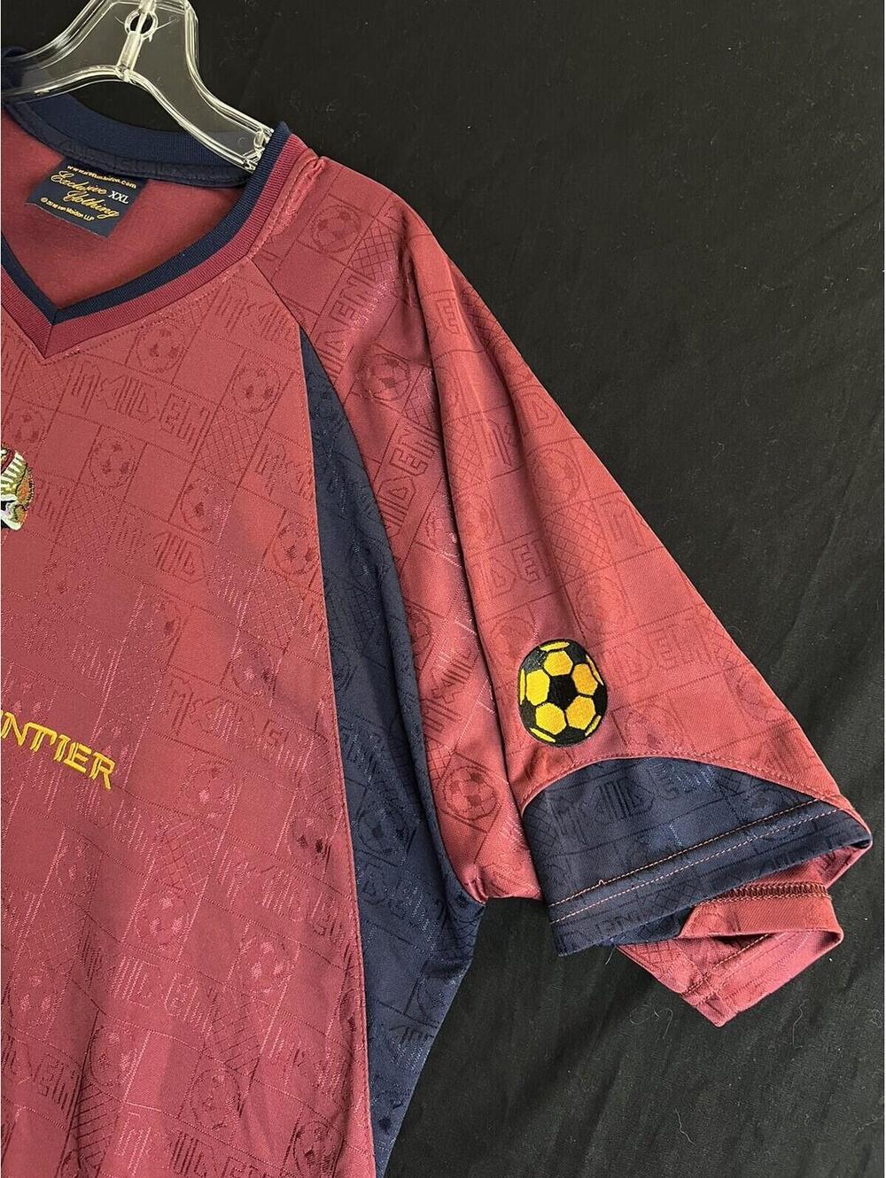IRON MAIDEN Men's XXL Soccer Jersey The Final Frontier World Tour 2010 Shirt Red - Picture 3 of 9